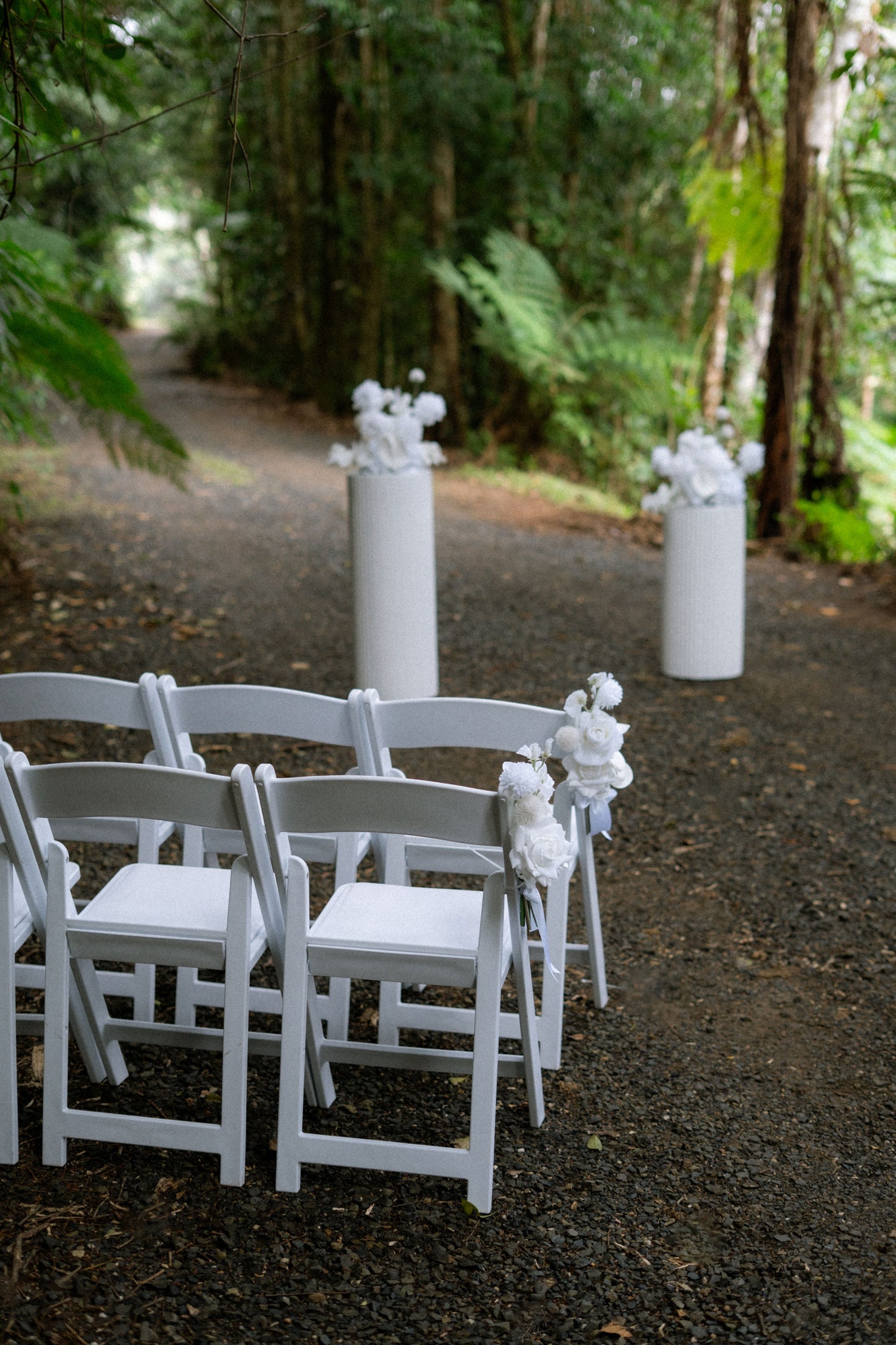elopement package set up wicker and white warwick